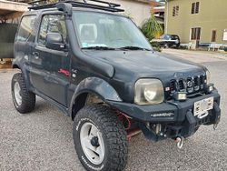 Nero Usata 2004 Suzuki Jimny SUV | 11.500 € (Buon prezzo)