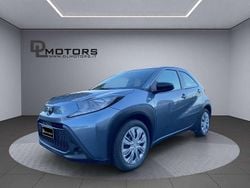 Grigio Usata 2025 Toyota Aygo Active Due volumi | 14.899 € (Buon prezzo)