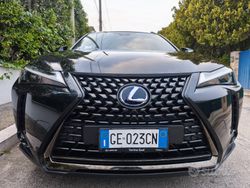 Nero Usata 2021 Lexus UX 250h SUV | 21.999 € (Ottimo prezzo)