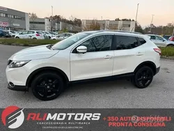Bianco Usata 2017 Nissan Qashqai Tekna SUV | 14.490 € (Buon prezzo)