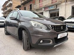 Grigio Usata 2016 Peugeot 2008 Allure SUV | 9000 € (Cara)
