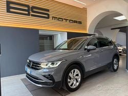 Grigio Usata 2020 VW Tiguan Elegance SUV | 23.990 € (Buon prezzo)