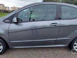 Marrone Usata 2008 Mercedes A170 Elegance Coupé | 3500 € (Buon prezzo)