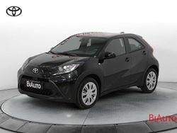 Nero Nuova 2025 Toyota Aygo X Active SUV | 15.700 € (Buon prezzo)