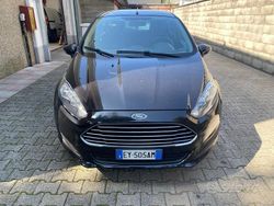 Nero Usata 2015 Ford Fiesta Business Edition Due volumi | 6400 € (Buon prezzo)
