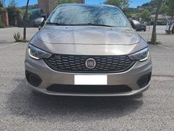 Beige Usata 2018 Fiat Tipo Easy Tre volumi | 8990 € (Buon prezzo)