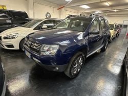 Blu Usata 2017 Dacia Duster Lauréate Station wagon | 7490 € (Buon prezzo)