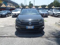 Grigio Usata 2021 VW Polo Comfortline Tre volumi | 11.900 € (Buon prezzo)