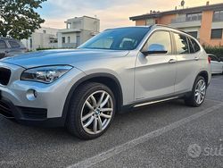 Argento Usata 2012 BMW X1 Sport Line SUV | 9900 € (Buon prezzo)