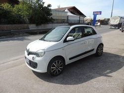 Bianco Usata 2015 Renault Twingo SE Due volumi | 8800 € (Molto cara)