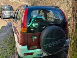 Rosso Usata 1999 Daihatsu Terios SUV | 3600 € (Buon prezzo)