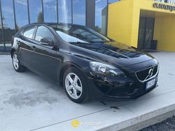 Nero Usata 2017 Volvo V40 Momentum | 5950 € (Super prezzo)