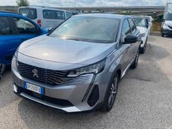 Grigio Usata 2023 Peugeot 3008 Allure SUV | 21.900 € (Buon prezzo)