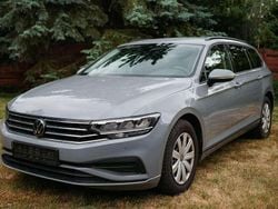 Grigio Usata 2023 VW Passat Station wagon | 29.500 € (Buon prezzo)