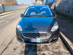 Grigio Usata 2018 Ford Fiesta Vignale Tre volumi | 11.200 € (Cara)