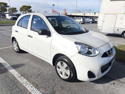 Bianco Usata 2014 Nissan Micra Visia Tre volumi | 5400 € (Buon prezzo)