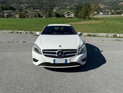 Bianco Usata 2014 Mercedes A180 Executive Tre volumi | 11.500 € (Buon prezzo)