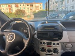Usata 2006 Fiat Punto Due volumi | 1300 € (Buon prezzo)