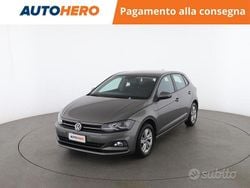 Grigio Usata 2020 VW Polo Comfortline Tre volumi | 14.599 € (Buon prezzo)