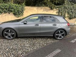 Grigio Usata 2019 Mercedes A180 Executive Tre volumi | 22.700 € (Buon prezzo)
