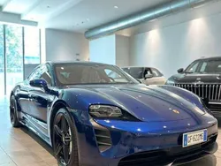 Blu genziana metallizzato Usata 2021 Porsche Taycan 4S Performance Package Tre volumi | 72.500 € (Ottimo prezzo)