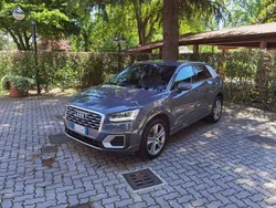 Grigio Usata 2020 Audi Q2 Business SUV | 31.990 € (Cara)