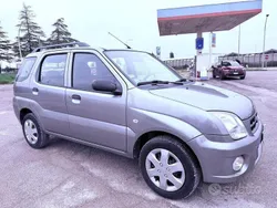 Grigio Usata 2005 Subaru Justy Due volumi | 3900 € (Buon prezzo)