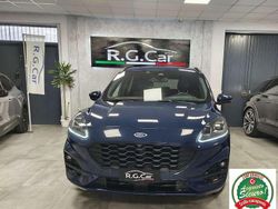 Blu/azzurro Usata 2022 Ford Kuga ST-Line X SUV | 18.400 € (Buon prezzo)