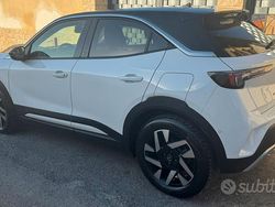 Bianco Usata 2021 Opel Mokka-e Elegance SUV | 17.700 € (Molto cara)