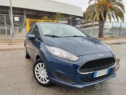 Blu Usata 2016 Ford Fiesta Tre volumi | 7490 € (Ottimo prezzo)