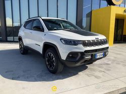 Bianco Usata 2023 Jeep Compass Trailhawk SUV | 20.900 € (Buon prezzo)