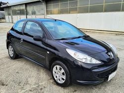 Nero Usata 2010 Peugeot 206 Tre volumi | 1900 € (Buon prezzo)