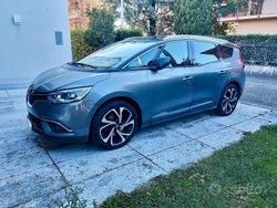 Usata 2017 Renault Grand Scénic Bose Edition Monovolume | 12.900 €