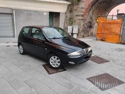 Nero Usata 2002 Lancia Ypsilon Due volumi | 1900 € (Buon prezzo)