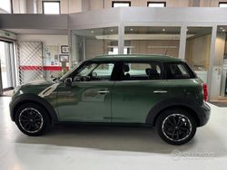 Verde Usata 2015 Mini One D Countryman SUV | 10.000 € (Cara)