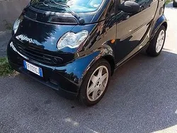 Usata 2004 Smart ForTwo Coupé Pure Due volumi | 1800 € (Ottimo prezzo)