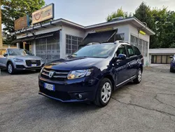 Blu/azzurro Usata 2016 Dacia Logan Lauréate Tre volumi | 5900 € (Buon prezzo)