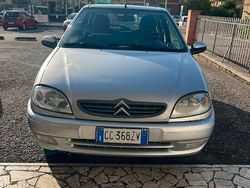 Usata 2004 Citroën Saxo Due volumi | 990 € (Buon prezzo)