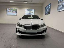 Bianco Usata 2024 BMW 120 M Sport Due volumi | 31.850 € (Ottimo prezzo)