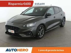 Grigio Usata 2019 Ford Focus ST-Line Tre volumi | 15.099 € (Buon prezzo)