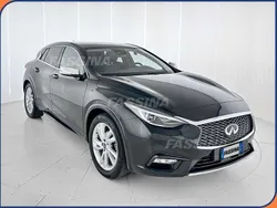 Nero Usata 2016 Infiniti Q30 Premium Due volumi | 9900 € (Buon prezzo)