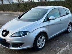 Grigio Usata 2007 Seat Altea XL Stylance Monovolume | 2600 € (Buon prezzo)