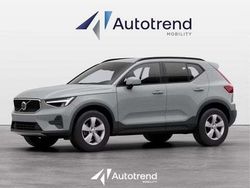 Argento Nuova 2025 Volvo XC40 SUV | 35.700 € (Buon prezzo)