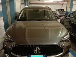 Grigio Usata 2024 MG HS SUV | 22.000 € (Cara)