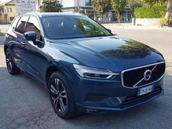 Blu/azzurro Usata 2018 Volvo XC60 Business Edition SUV | 21.300 € (Molto cara)