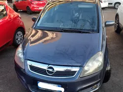 Usata 2007 Opel Zafira Monovolume | 1900 €