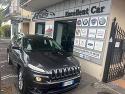 Grigio Usata 2015 Jeep Cherokee Longitude SUV | 10.800 € (Buon prezzo)