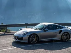 Usata 2016 Porsche 911 Turbo S Coupé | 153.000 € (Cara)