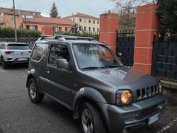 Grigio Usata 2008 Suzuki Jimny SUV | 10.800 € (Buon prezzo)