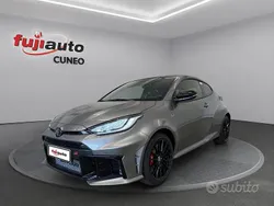 Argento Nuova 2025 Toyota Yaris Coupé | 55.500 € (Buon prezzo)
